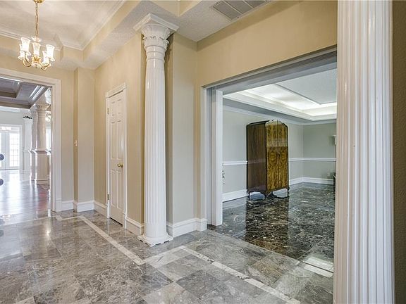 3rd image of 10548 Kitsee Knoll Way