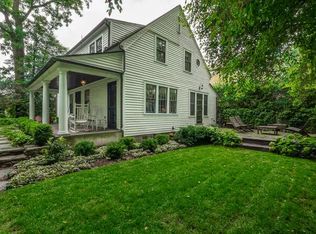 323 Forest Rd, Douglaston, NY 11363