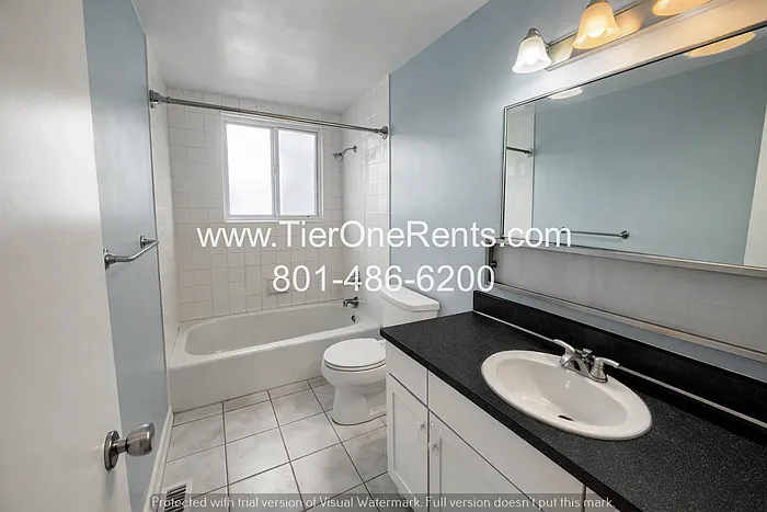 263 W 270 N #263 — Photo 12