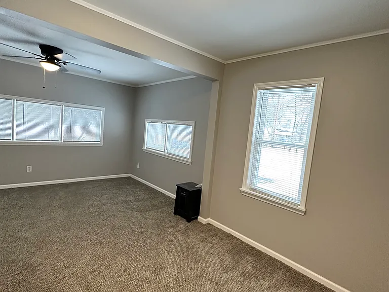 22800 Cottage Dr — Photo 11