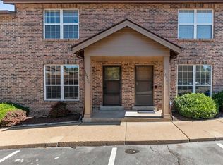 10521 Roseton Ct, Saint Louis, MO 63114