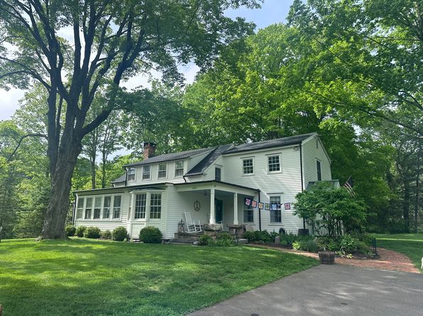 269 Farmingville Rd #0