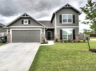 12017 E 109th St N, Owasso, OK 74055