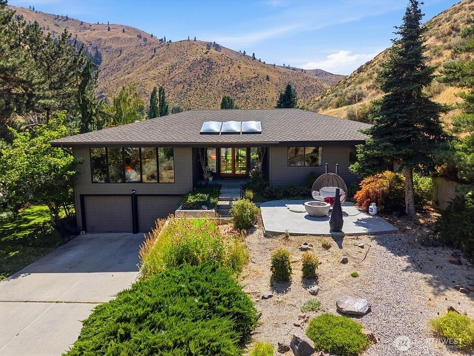 1st image of 1030 Canyonside Road
