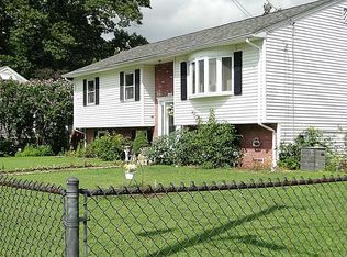 177 Winter Ave, Warwick, RI 02889