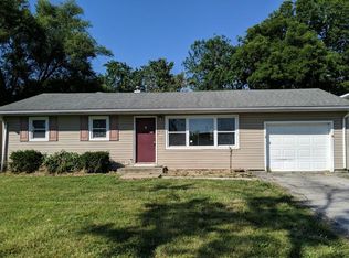 1612 Armand Dr, Cahokia, IL