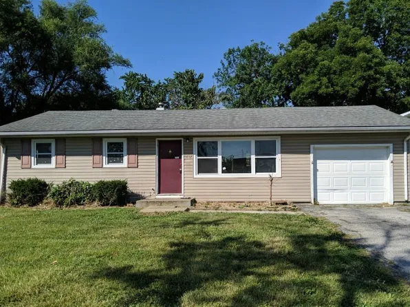 1612 Armand Dr, Cahokia, IL 62206