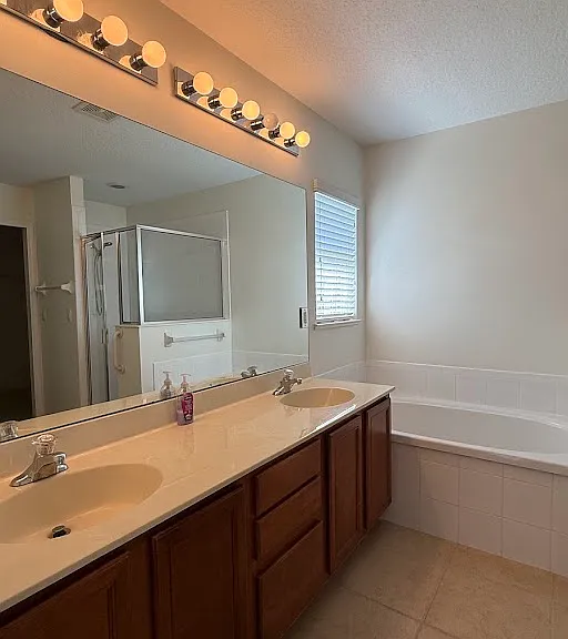 515 S Valencia Cir SW — Photo 27