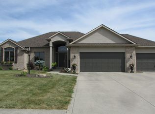 1015 Twin Lakes Dr, Decatur, IN 46733