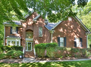 5 Burgess Ct, Hillsborough, NC 27278