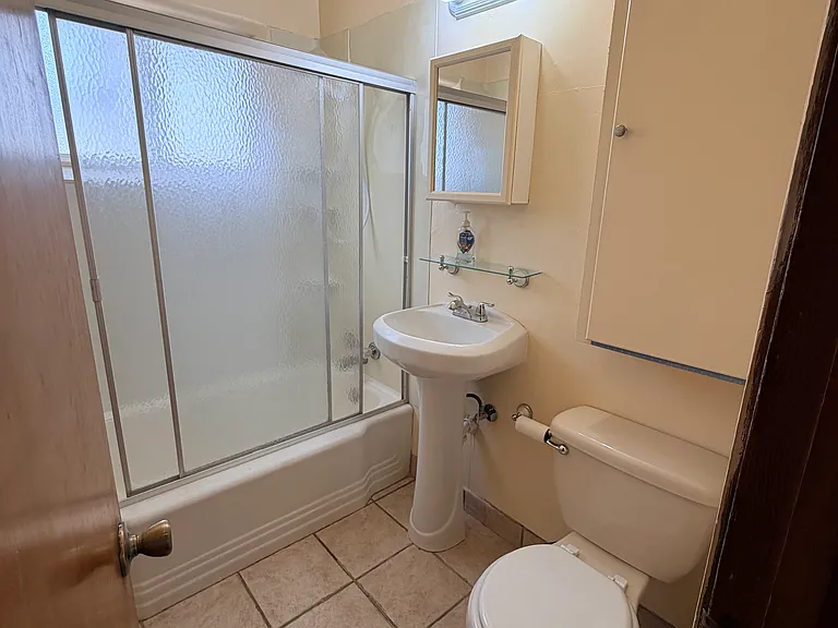 3007 Truman St NE — Photo 3