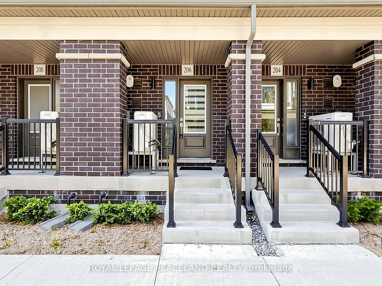 206 Matawin Ln — Photo 2