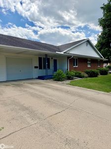 102 4th Ave NE, Clarion, IA, 50525
