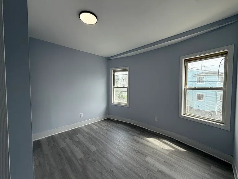 1 Bailey St #2 — Photo 6