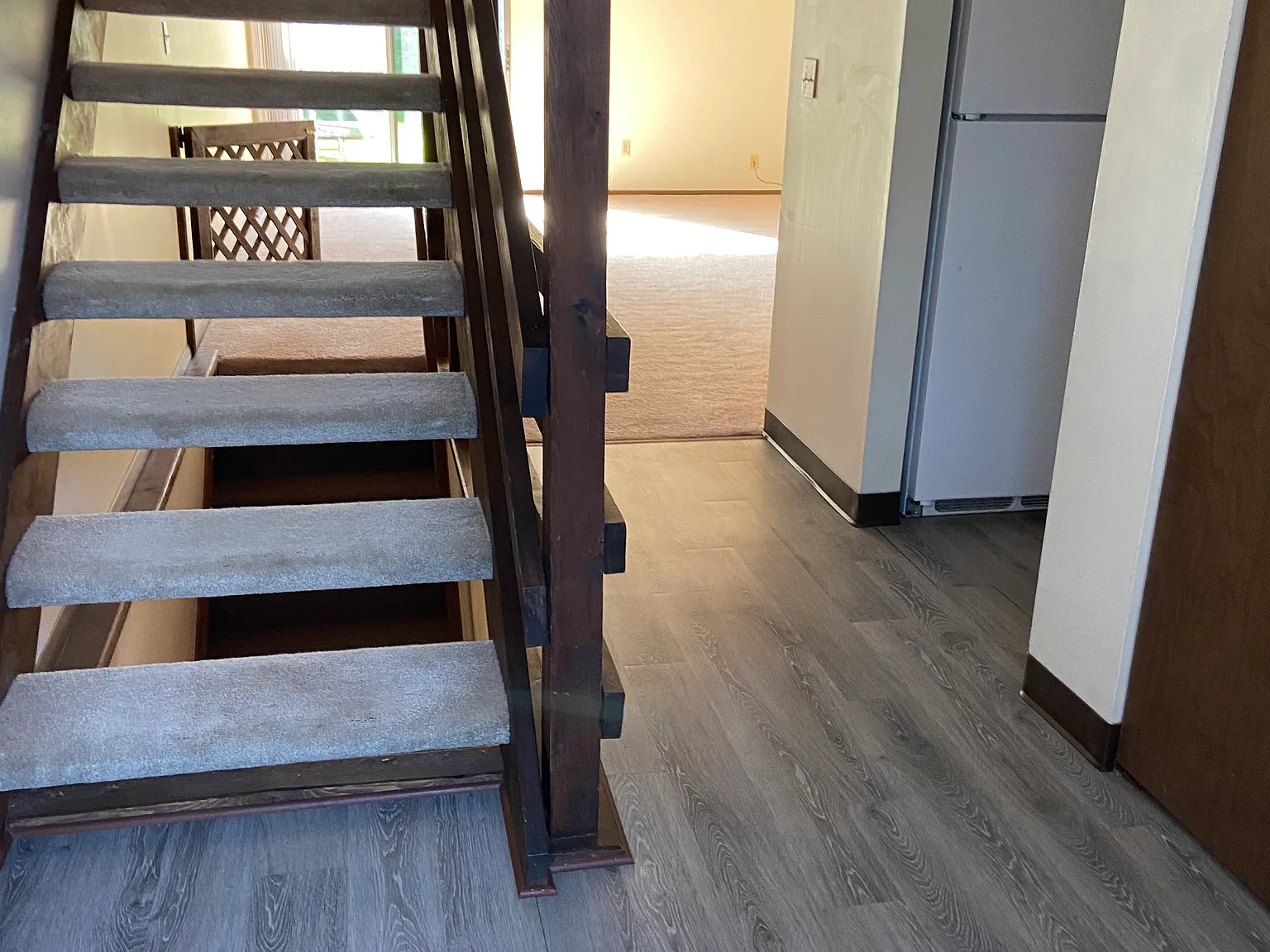 2 bed, 1.5 bath, 1800 sqft, $1,400 — Photo 3