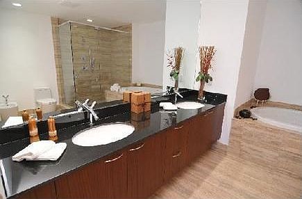 5th image of 16001 Collins Ave APT 602
