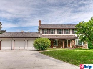 21410 Sky Ridge Plz, Elkhorn, NE 68022