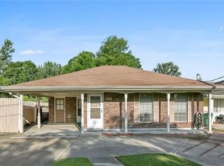 4112 Transcontinental Dr, Metairie, LA 70006