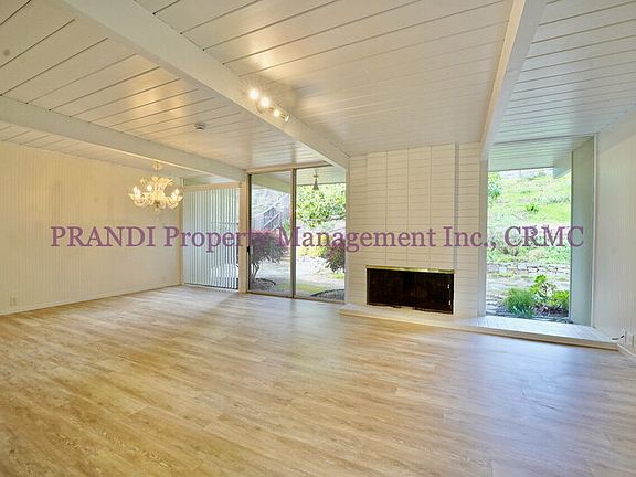 2nd image of 1309 Idylberry Rd