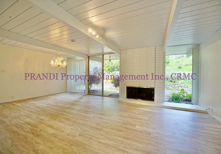 1309 Idylberry Rd — Photo 2