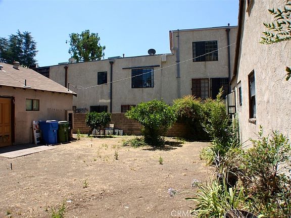2nd image of 5739 Hazeltine Ave
