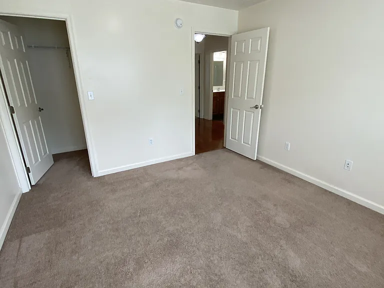 28 Holler Rd #13 — Photo 12