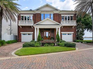 14 Wharf Ave, Pensacola, FL 32502