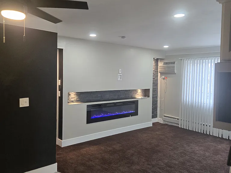 15142 Tireman Ave #7 — Photo 5