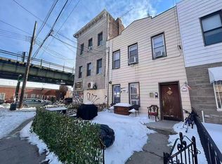 3 Bay 38 St, Brooklyn, NY