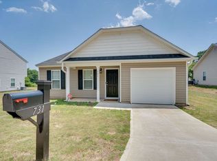 731 Cannonsburg Dr, Duncan, SC 29334