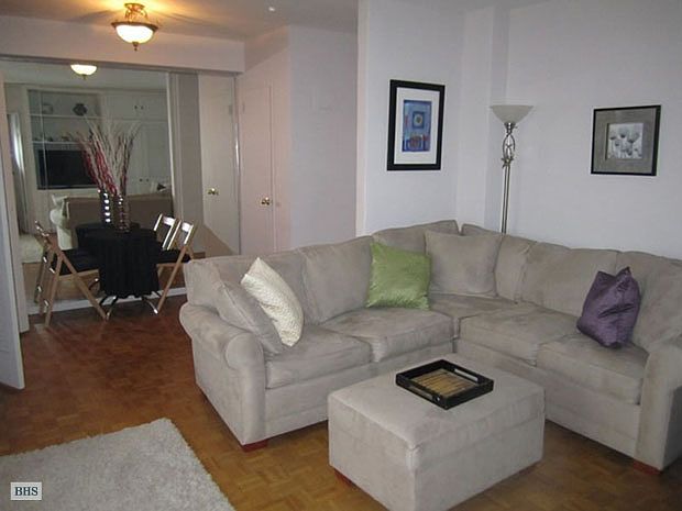 2nd image of 351 E 57th St #11G
