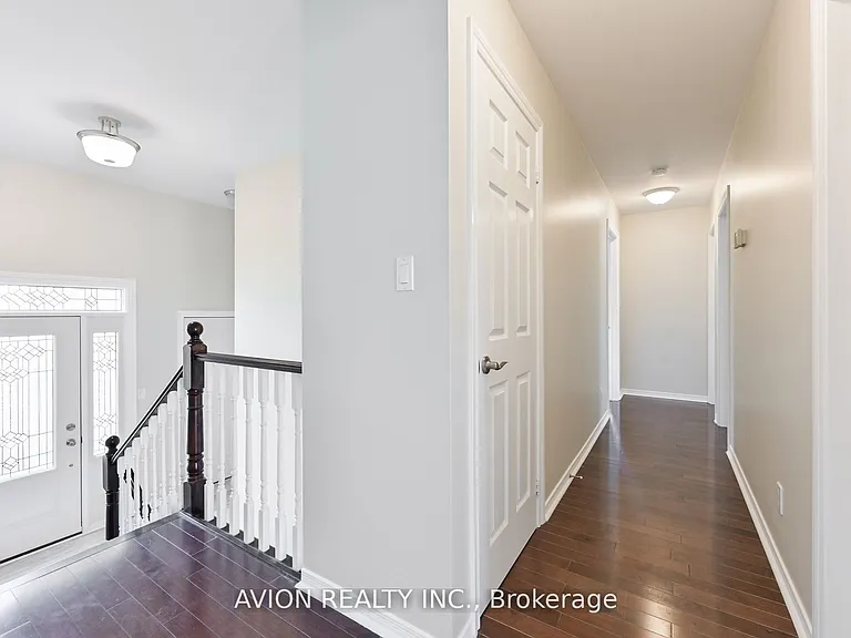 356 Tampa Dr — Photo 12
