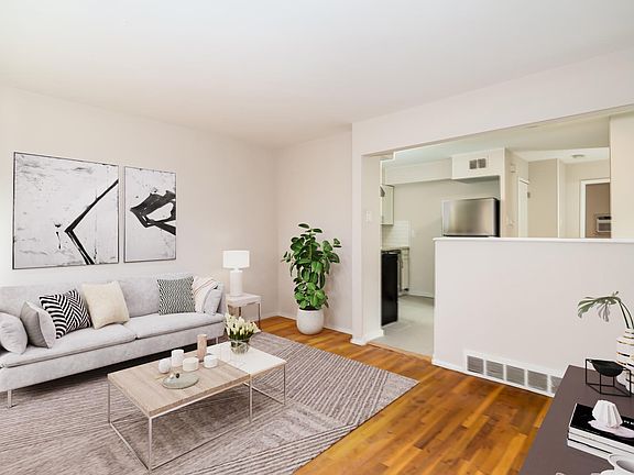 5th image of 5094 Waterman Ave #3D