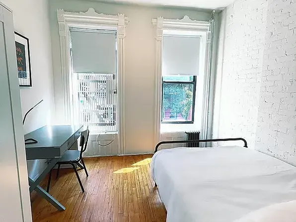 168 Stanton Street image 1 of 8
