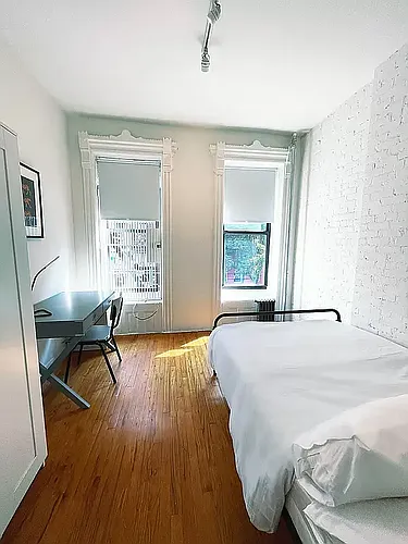 168 Stanton St #1B Photo 1 168 Stanton St #1B Photo 1