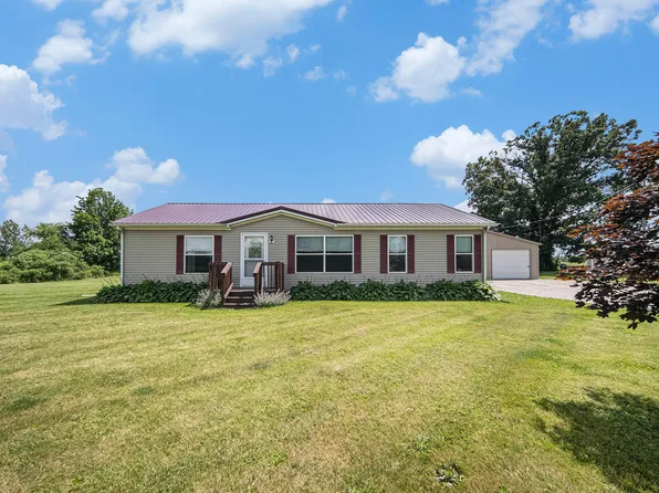 13397 Day Rd, Hudson, MI 49247