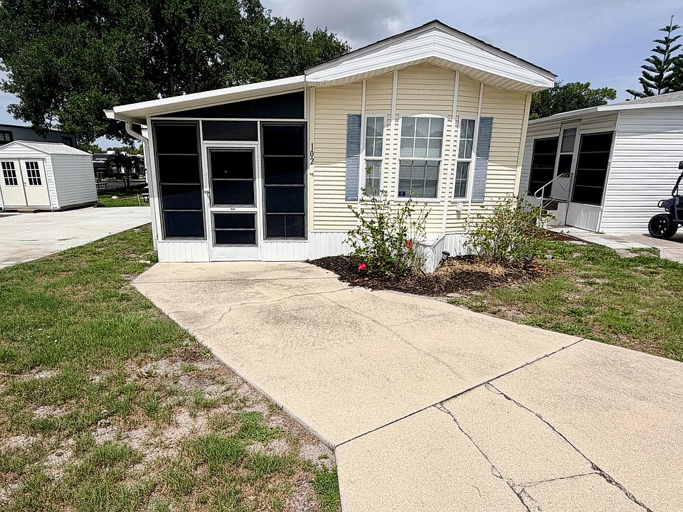 1st image of 7125 Fruitville Rd #102