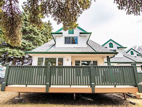 2nd image of 5-5323 Lakeshore Dr #5