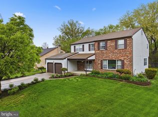 1661 Blue Jay Ln, Cherry Hill, NJ 08003