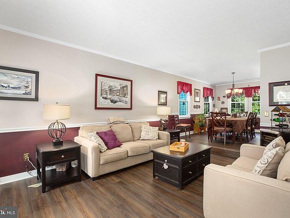 4th image of 11615 Silverleaf Ln