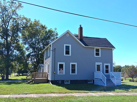 4th image of 304 SE 3rd Ave