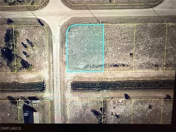 830 Brazos St E, Lehigh Acres, FL 33974