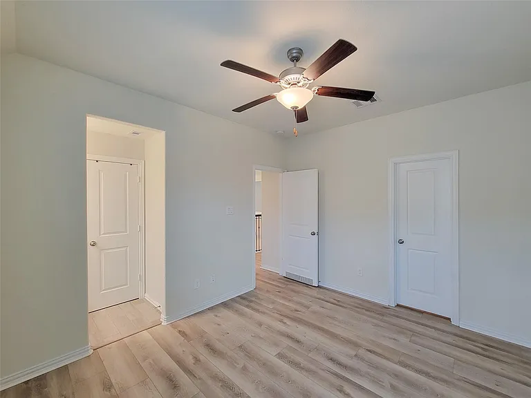 28638 Monarch Cliffs Dr — Photo 44