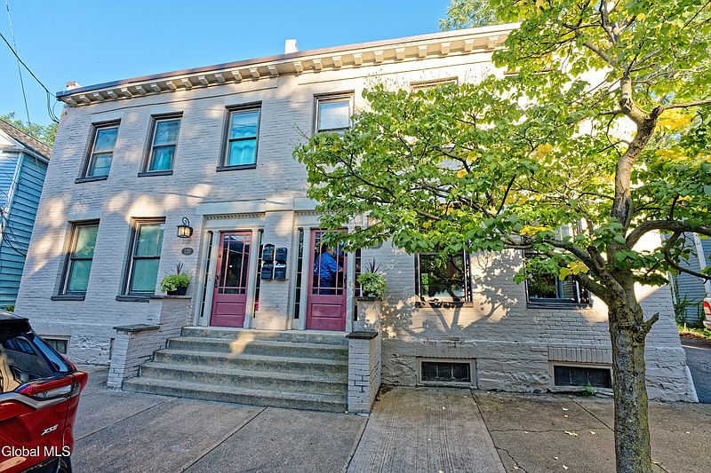2nd image of 118 N College Street