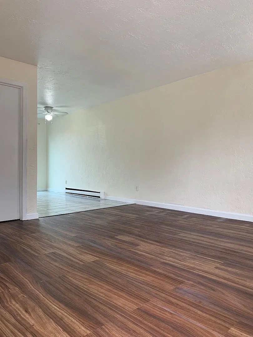1 Vista Ln — Photo 2