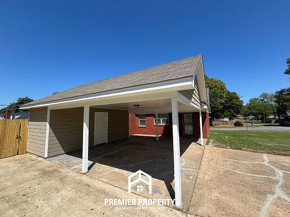 2nd image of 1565 Bonnie Dr