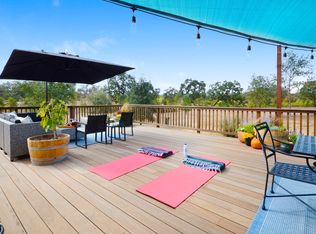 1727 Olivet Rd, Santa Rosa, CA 95401