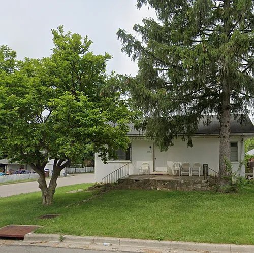 1749 Stewart Blvd Photo 1