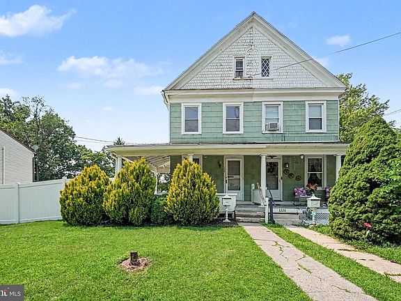 2nd image of 3226 Rosedale Ave