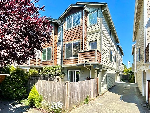 2nd image of 12030 28th Ave NE Unit A